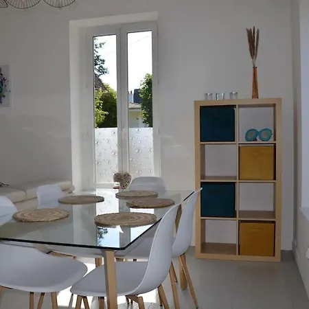 Apartment Gite De La Gare - Avec Parking
